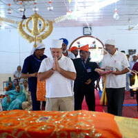 Rahul Gandhi pays obeisance at Campbell Bay gurdwara in Andaman and Nicobar Islands