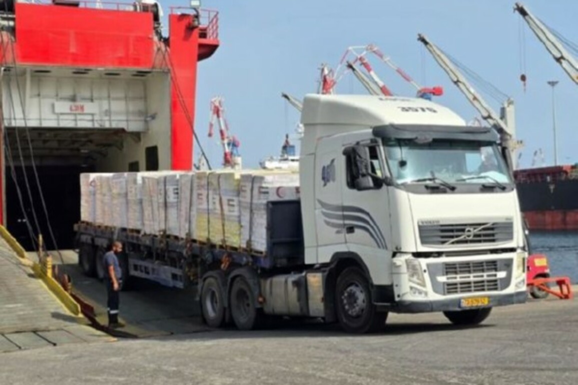UAE ship arrives with 2,500 tonnes of aid for Gaza