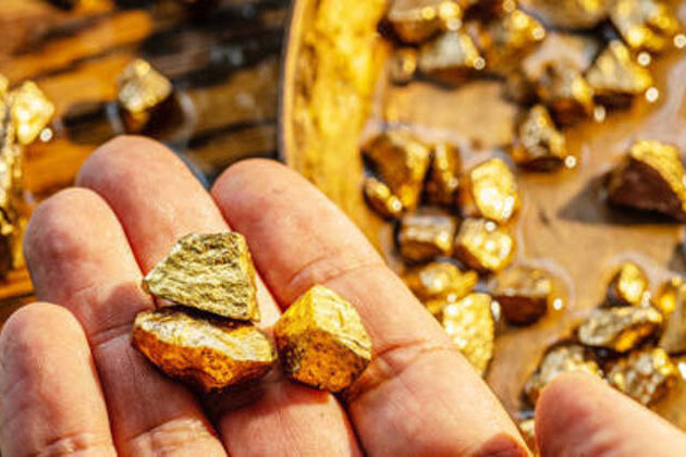 War-torn Sudan sees gold mining boom