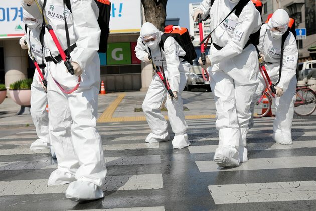In Daegu, Coronavirus Keeps Koreans and Foreigners Indoors