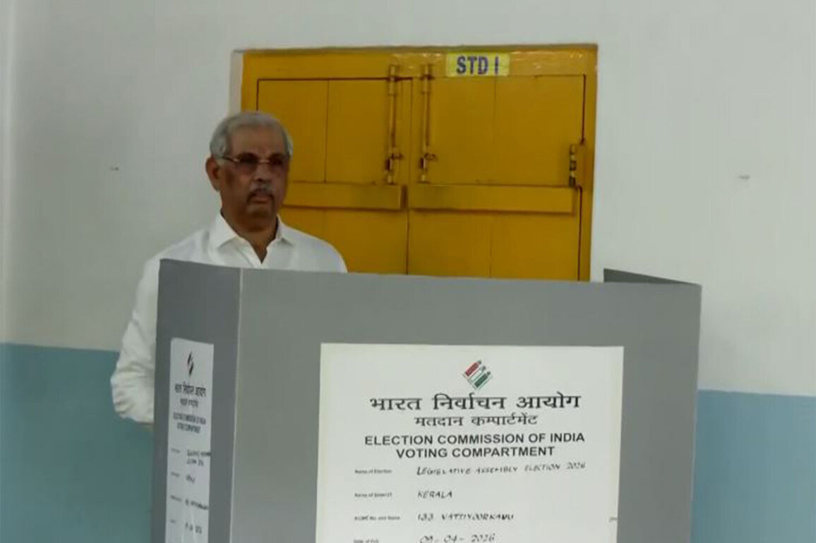 "Let us manifest duty of democracy," urges Keralam Governor Rajendra Vishwanath Arlekar after voting
