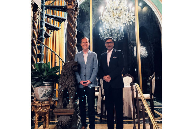 US Envoy to India hosts Foreign Secretary Misri at Mar-a-Lago