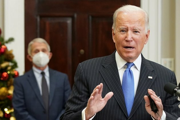 Biden & Fauci have vocal problem with Omicron
