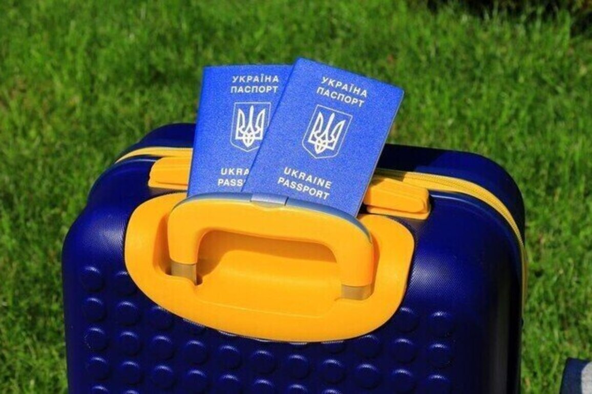 Spike in Ukrainian males entering EU  Eurostat