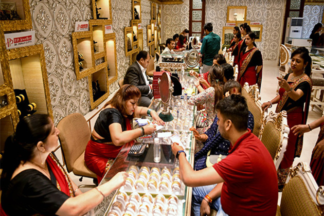 Over one lakh jobs in India's jewellery industry at risk due to fresh US tariffs: Jewellery exporters