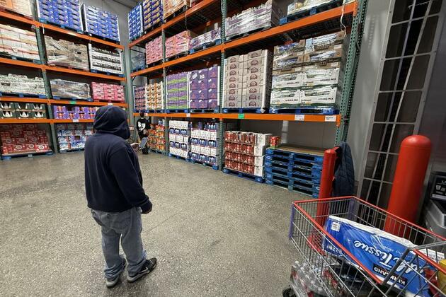 Xinhua Headlines: Tariff turmoil sparks Trumpcession fears