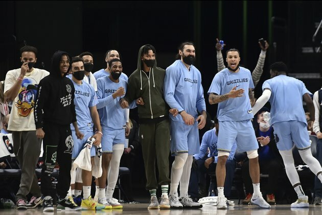 Grizzlies turn focus to Mavs after record-setting performance