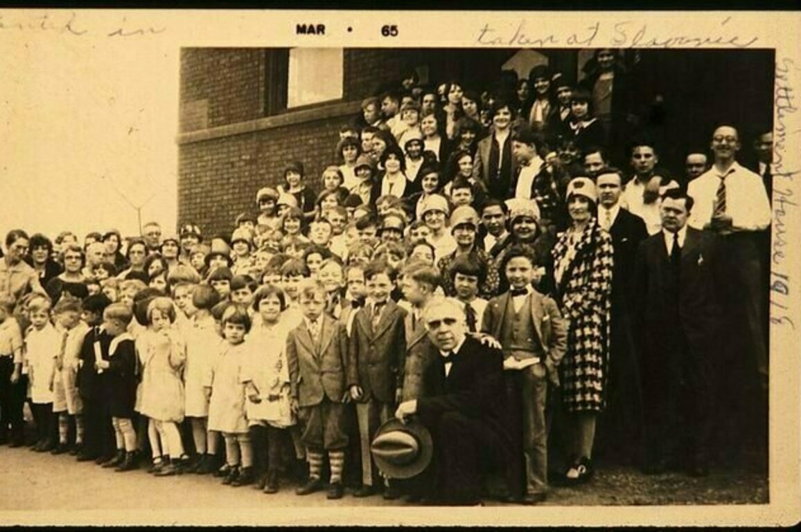 100 years ago, the Social Gospel movement pushed to improve workers' lives - but also to promote its vision of Christian America