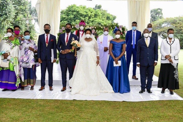 The guests who attended the scientific wedding