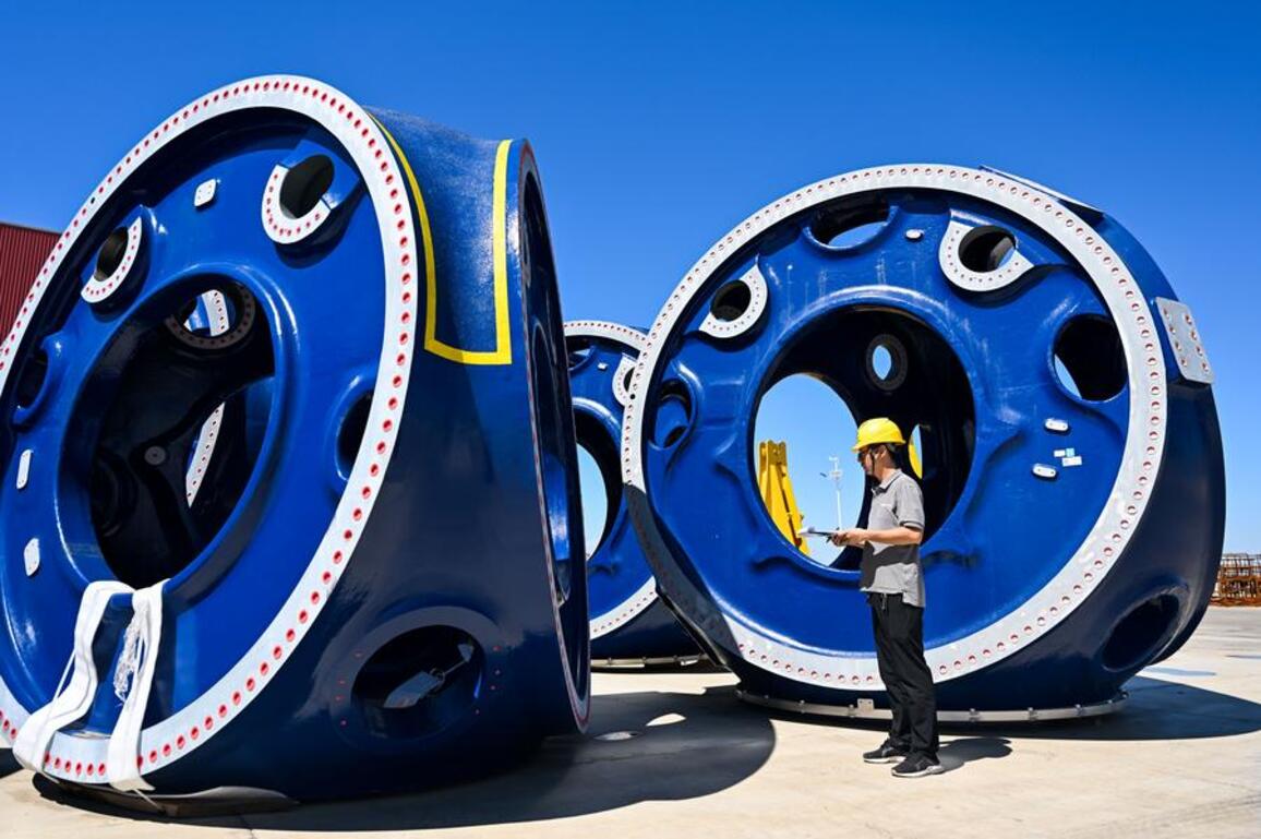 Update: China's industrial profits grow at faster pace in first nine months