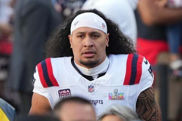 Report: Patriots releasing veteran LB Jahlani Tavai