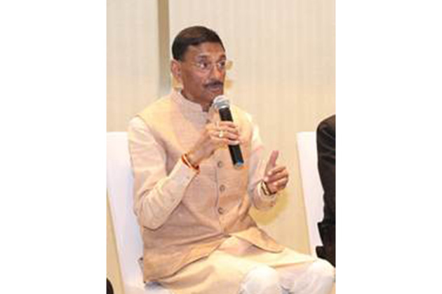 MoS Defence Seth chairs Industry Roundtable on Day-2 of his Dubai visit