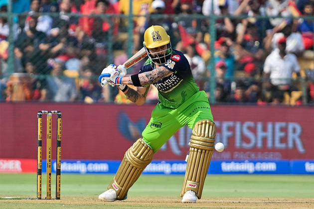 Virat Kohli brings out array of shots in nets ahead of RCB-GT clash