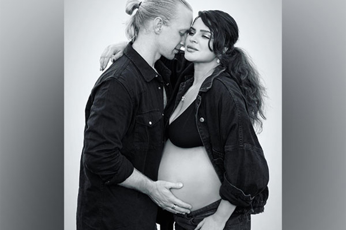 Aashka Goradia, Brent Goble blessed with second child