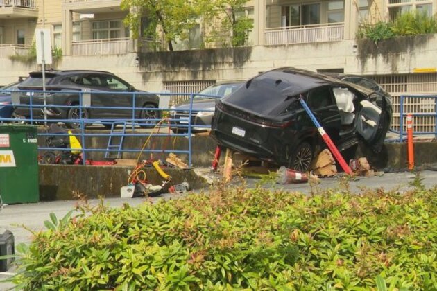 Airborne SUV lands on pedestrian in wheelchair in North Vancouver parking lot