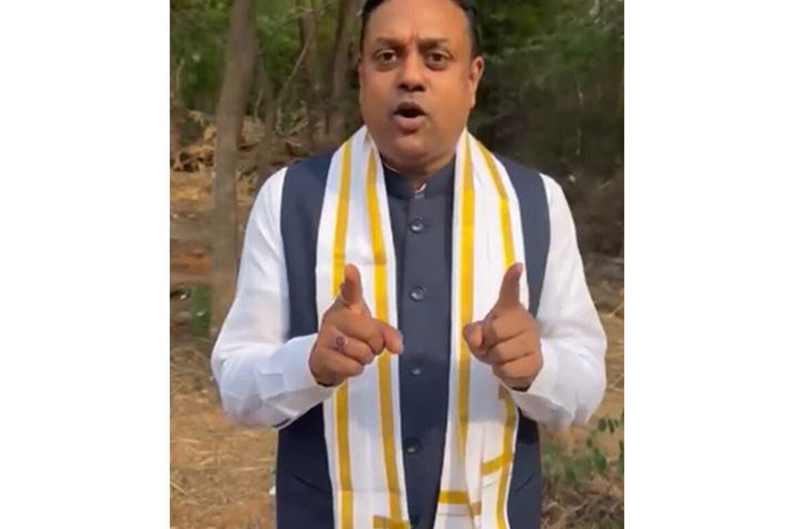 Sambit Patra condemns Kharge's "terrorist" remarks against PM Modi, says people will punish Congress for such abuse