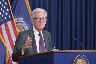 U.S. stocks advance after Fed leaves interest rates unchanged