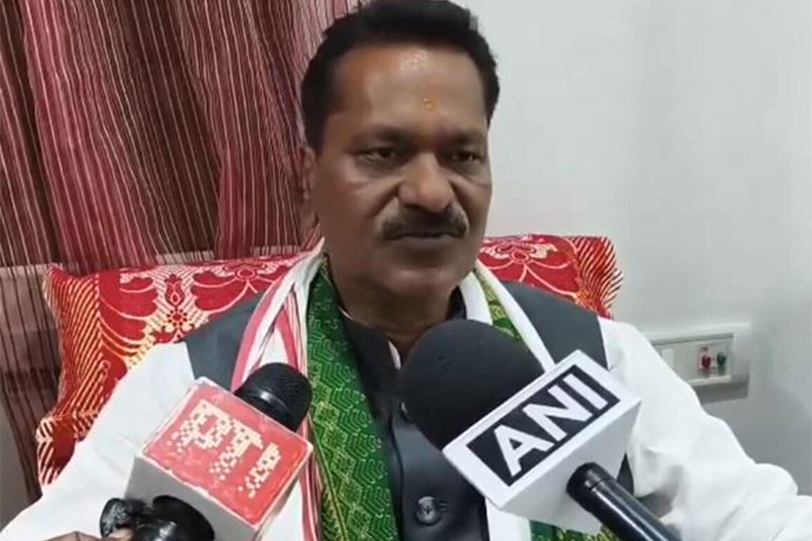 Assam polls: BJP's Dhekiajuli candidate to interact with over 1 lakh voters through social media