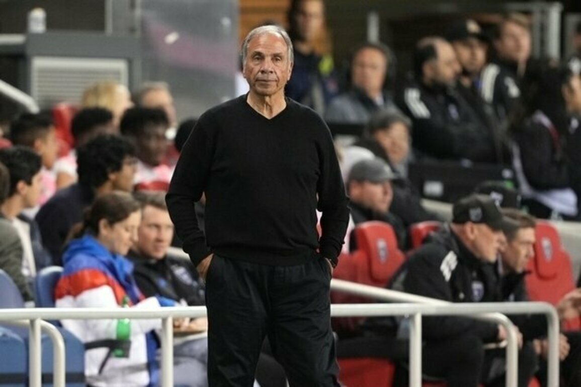 Veteran coaches at the helm when Quakes visit Sporting KC