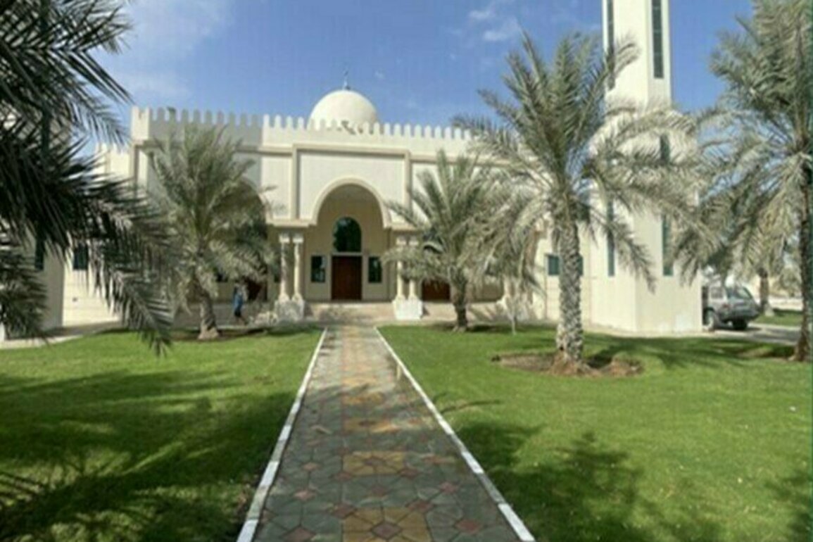Abu Dhabi City Municipality completes maintenance work on gardens of 70 mosques