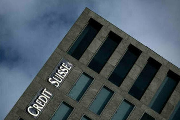 Credit Suisse stock continues slide