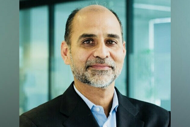 Former CEO of Tricentis and renowned testing industry veteran, Sandeep Johri joins LambdaTest's board