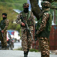 Pakistan warns of 'imminent' Indian incursion - Reuters