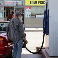 Roundup: From gas to groceries, rising prices weigh on U.S. consumers