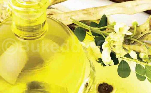 Butto okuva mu moringa Butto okuva mu moringa