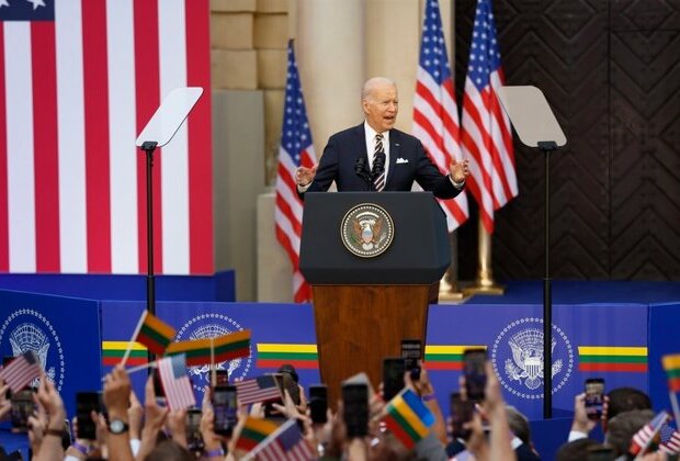 Biden Hails NATO Unity, Commitment as Ukraine Conflict Deepens