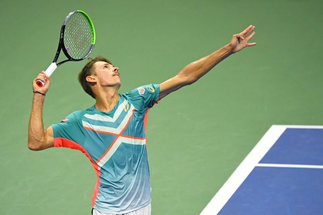 Alex de Minaur wins Antalya Open