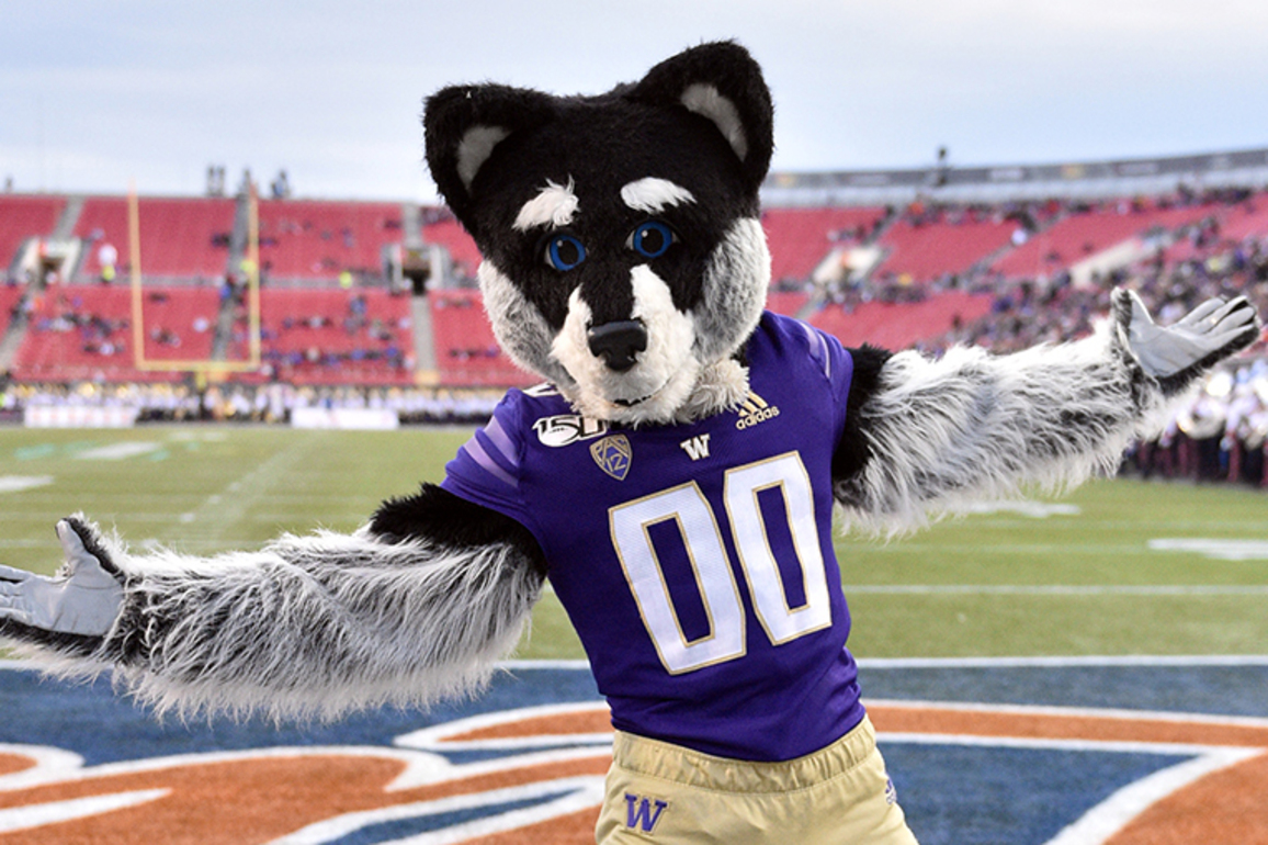 UW Huskies land two Vegas recruits for 2026 class