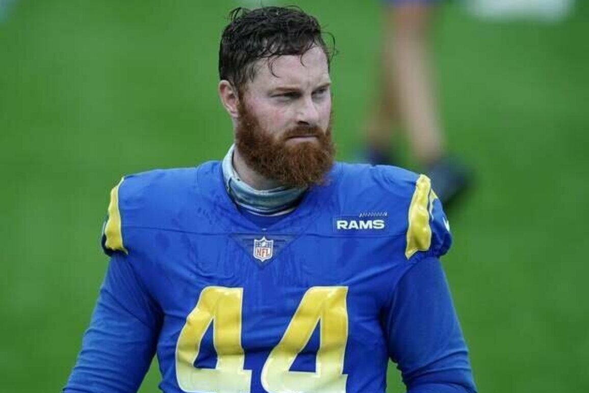 Rams sign LS Jake McQuaide to active roster