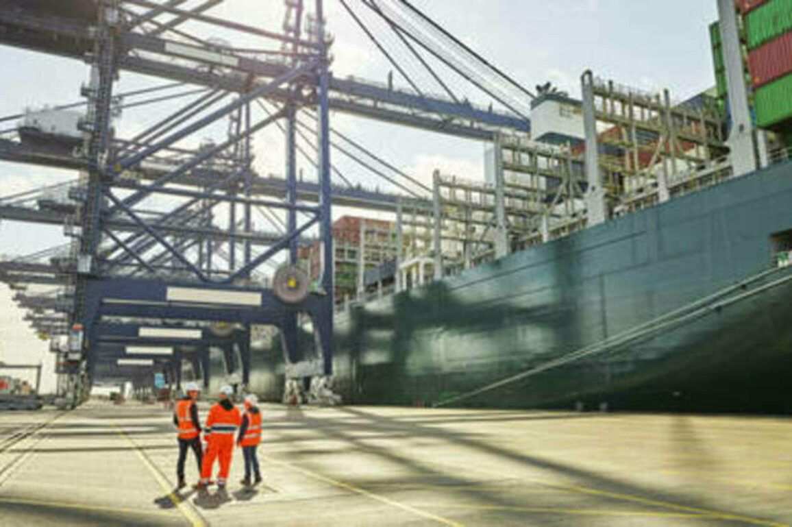 EU blocks UK from joining pan-European trade network - FT