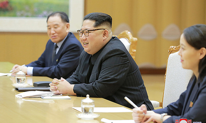 Kim Jong Un and Seoul envoys discuss possible inter-Korean summit Kim Jong Un and Seoul envoys discuss possible inter-Korean summit