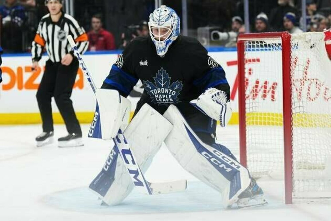 Maple Leafs ink G Dennis Hildeby to 3-year extension