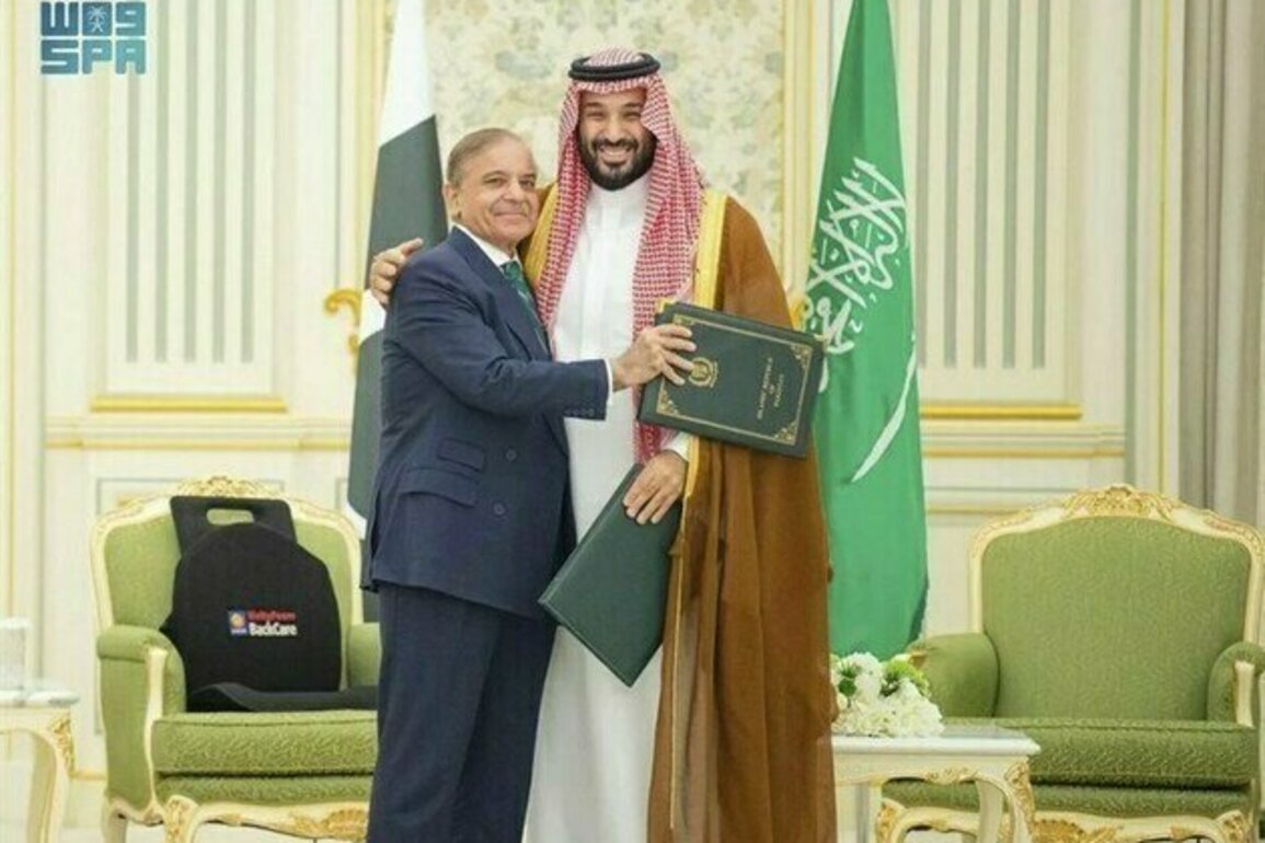 Pakistan Offers Nuclear Program to Saudi Arabia under Defense Pact
