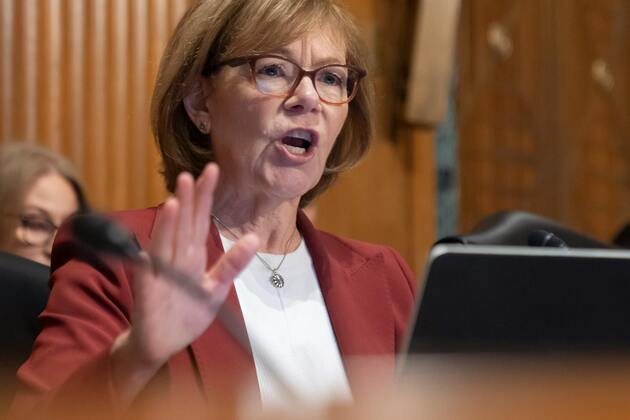 Tina Smith tells RFK Jr. to just shut up over SSRI debate