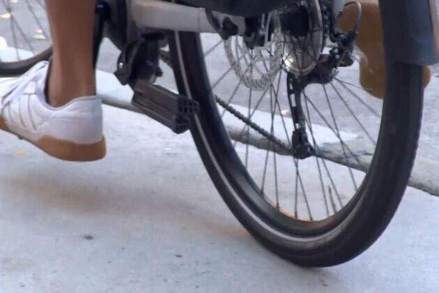 Person riding e-bike on Apex Peakway hit, police look for rider