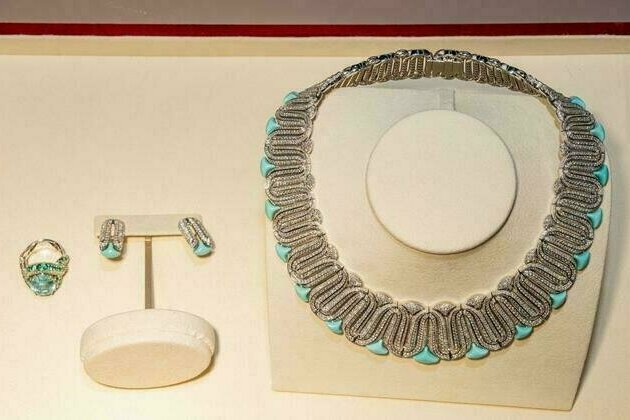 Italian Pavilion showcases rare, hand-crafted diamond pieces making debut at 55th Watch and Jewellery Middle East Show