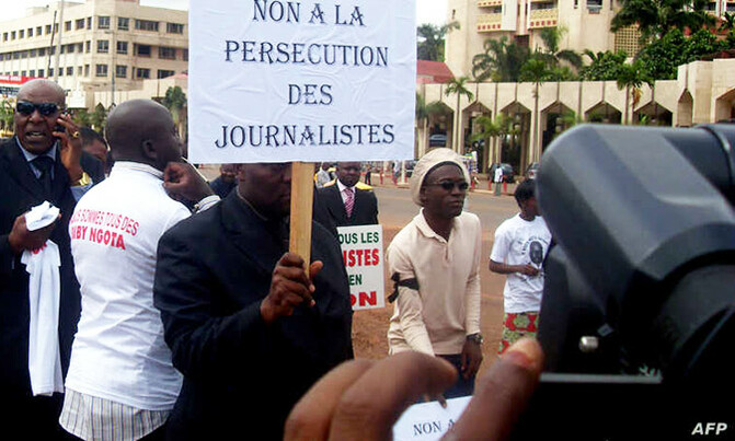 Cameroon journalist who criticised govt dies in custody Cameroon journalist who criticised govt dies in custody