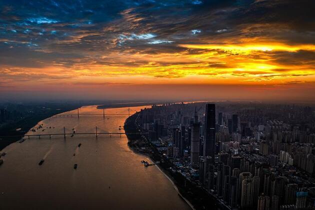 FlyOverChina | Bridges across the Yangtze River in Hubei