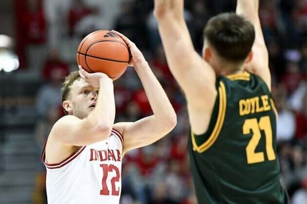 Indiana's Tucker DeVries hopes to break out of slump vs. Iowa