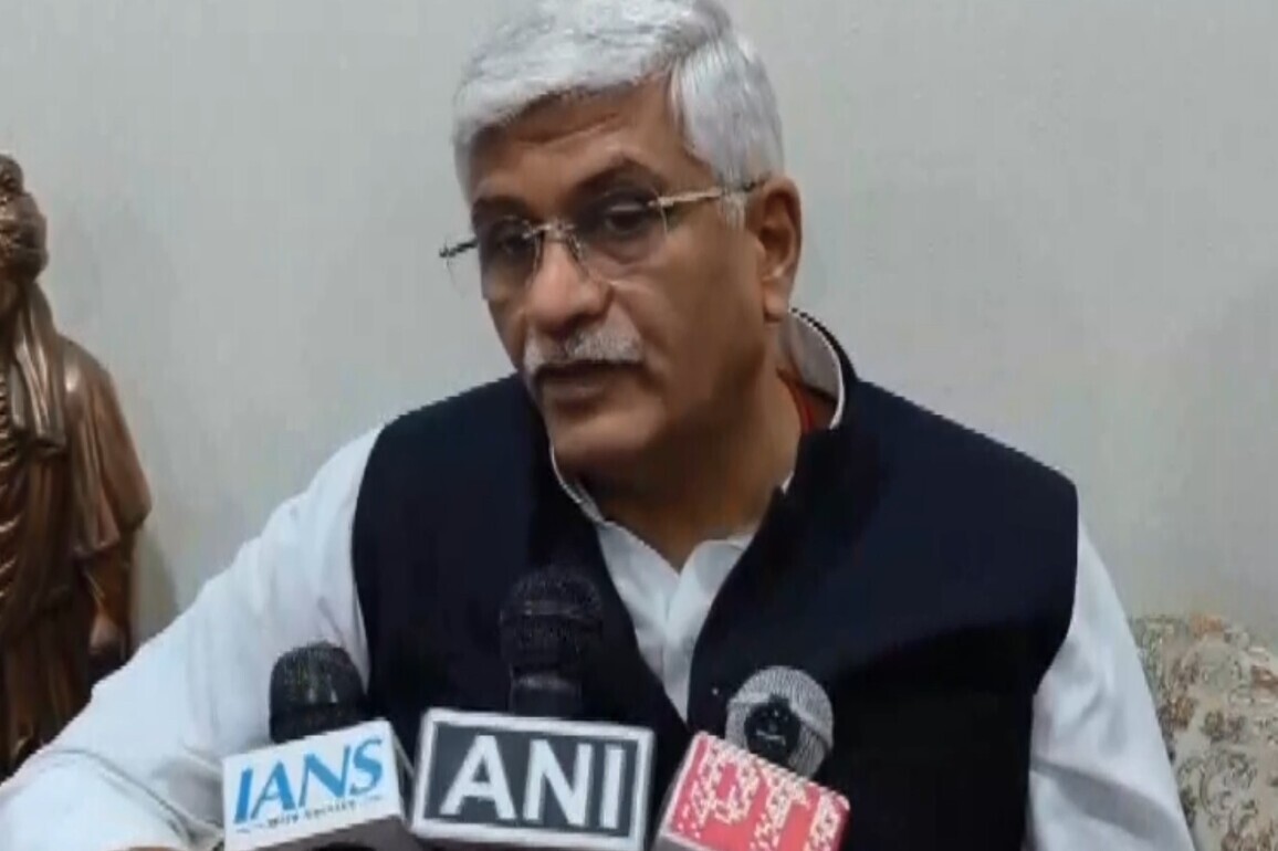 No crisis in petroleum, India diversified crude oil supply: Union Minister Gajendra Singh Shekhawat