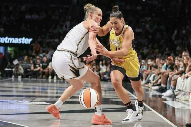 Natasha Cloud keys Liberty's comeback against Sparks