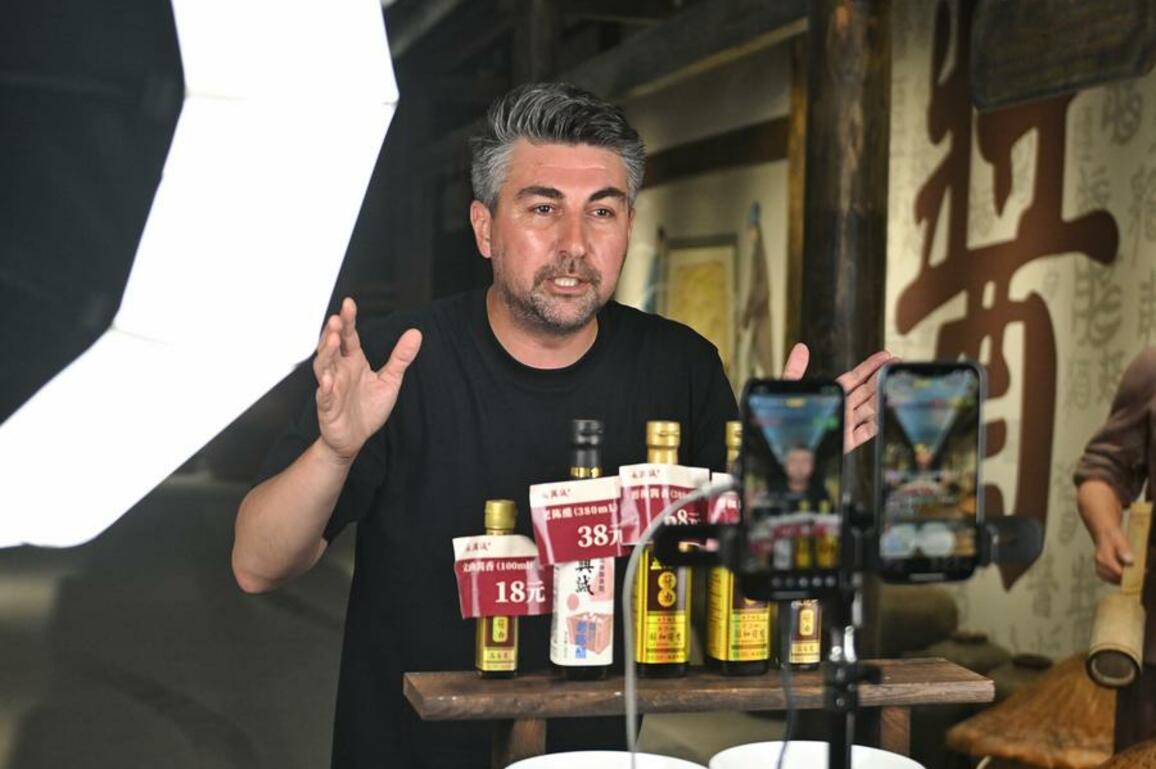 Turkish man's journey of cross-cultural harmony in rural China