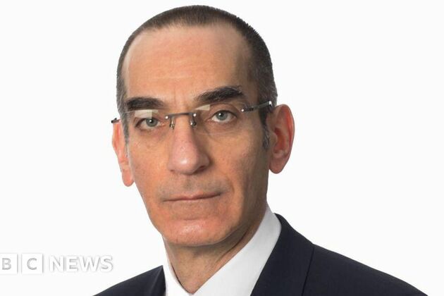 Surgeon banned by private practice is working for NHS