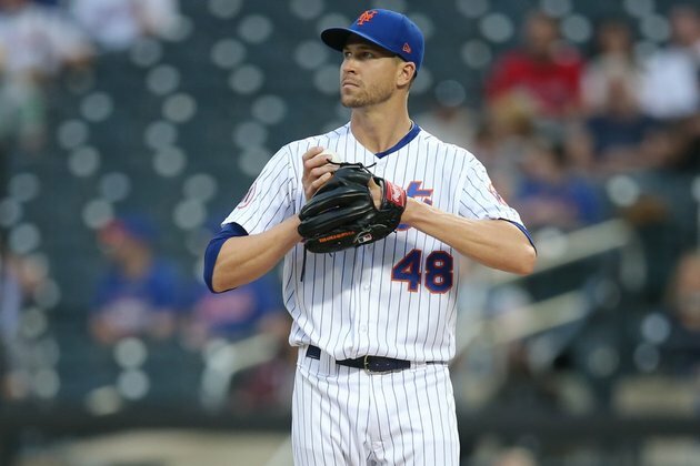 Mets scratch RHP Jacob deGrom with side tightness