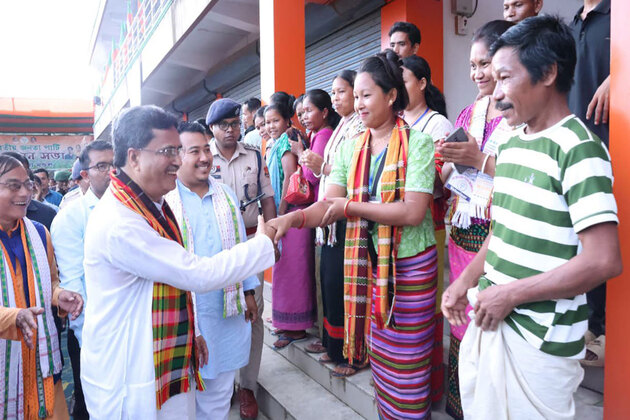 Tripura: 610 voters from 200 families join BJP in presence of CM Manik Saha