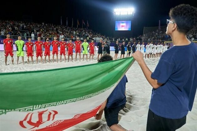 Iran Beach Soccer Loses to Oman: Friendly